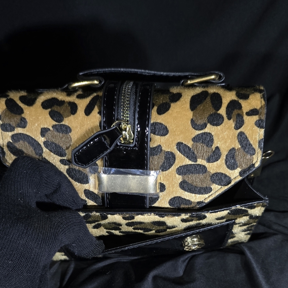 Leopard Print Handbag - Picture 2 of 16